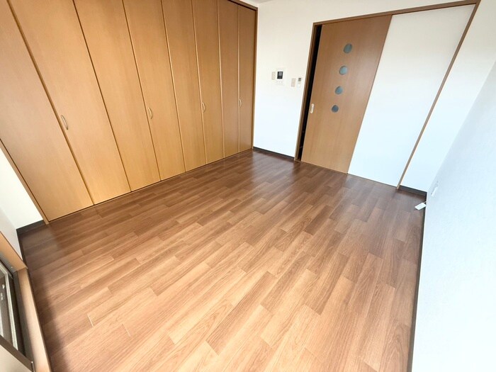 物件内観写真13　(居室)