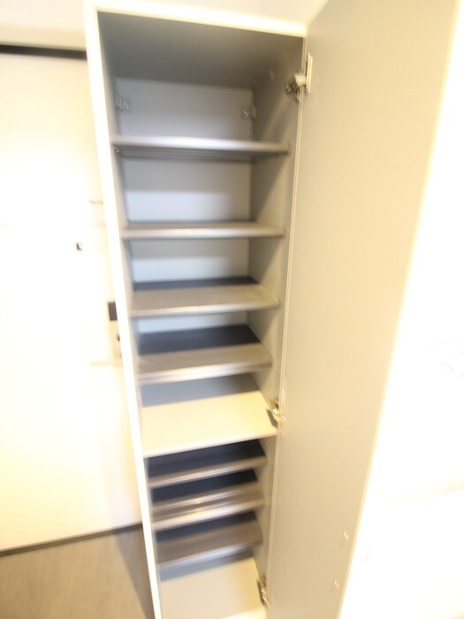 物件内観写真17　(靴箱)