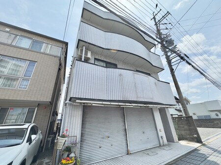 奥田マンション外観写真