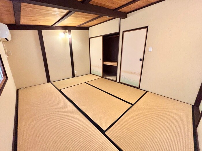 物件内観写真8　(居室)