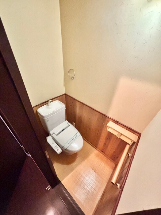 物件内観写真12　(トイレ)