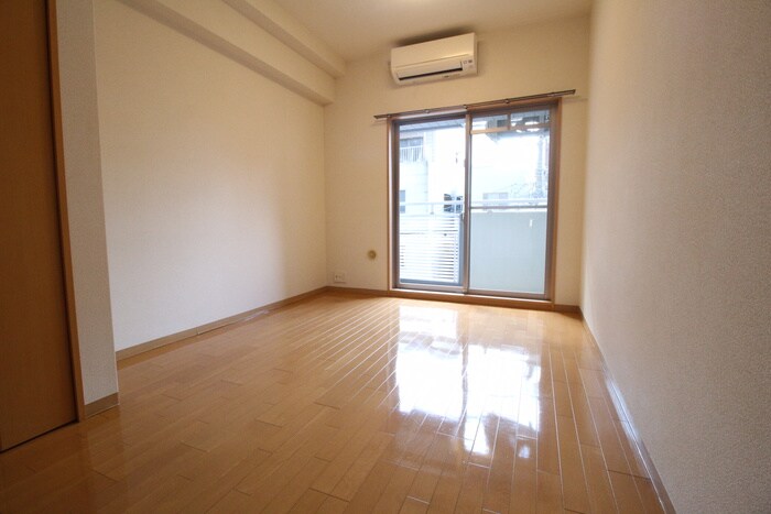 物件内観写真14　(居室)