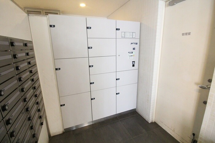 物件外観写真4　(建物設備)