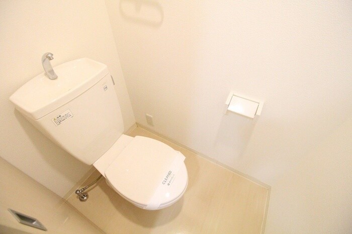 物件内観写真13　(トイレ)