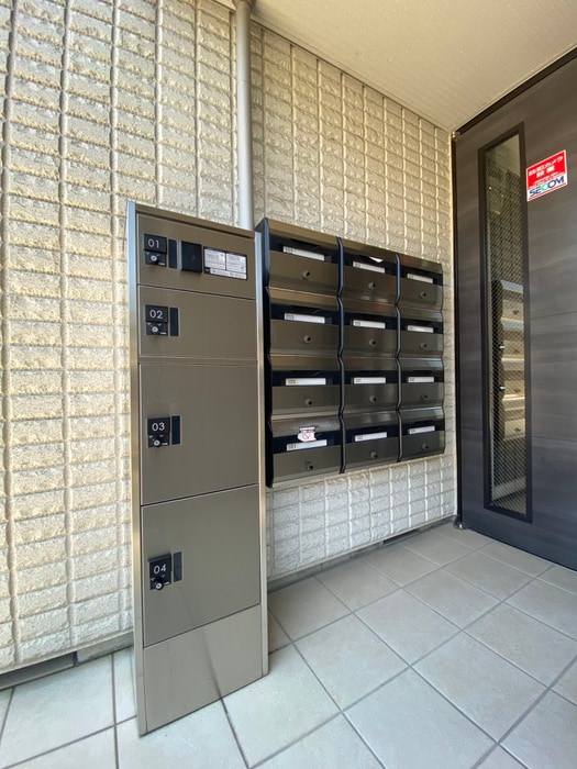 物件外観写真6　(建物設備)