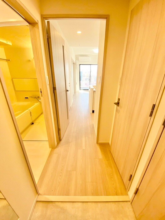 物件内観写真22　(廊下)