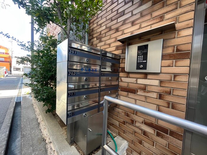 物件外観写真4　(建物設備)