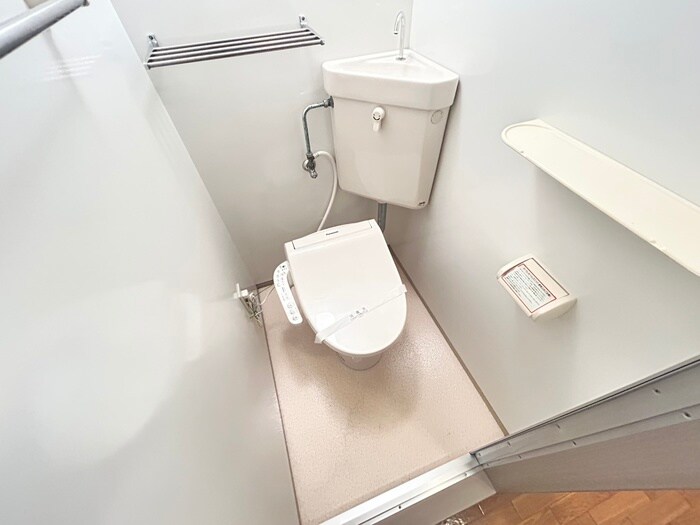 物件内観写真13　(トイレ)