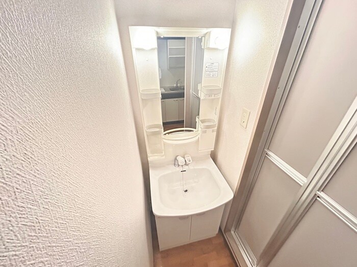 物件内観写真14　(洗面)