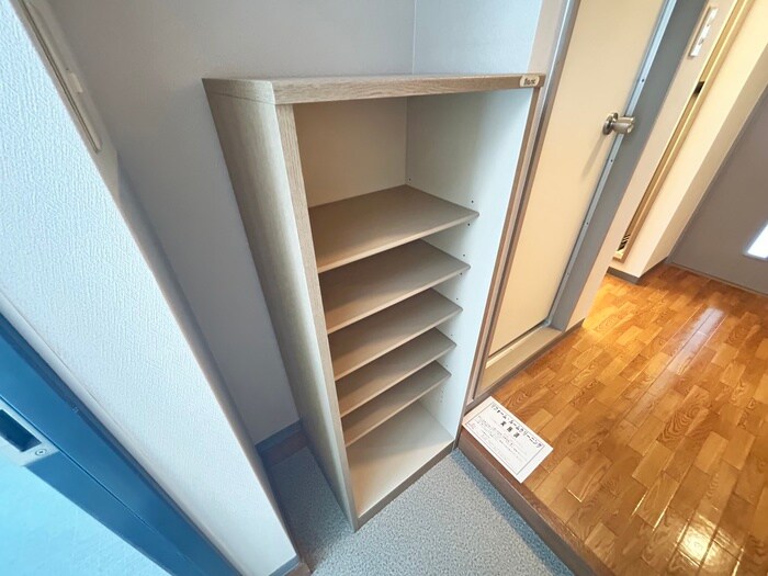 物件内観写真17　(靴箱)