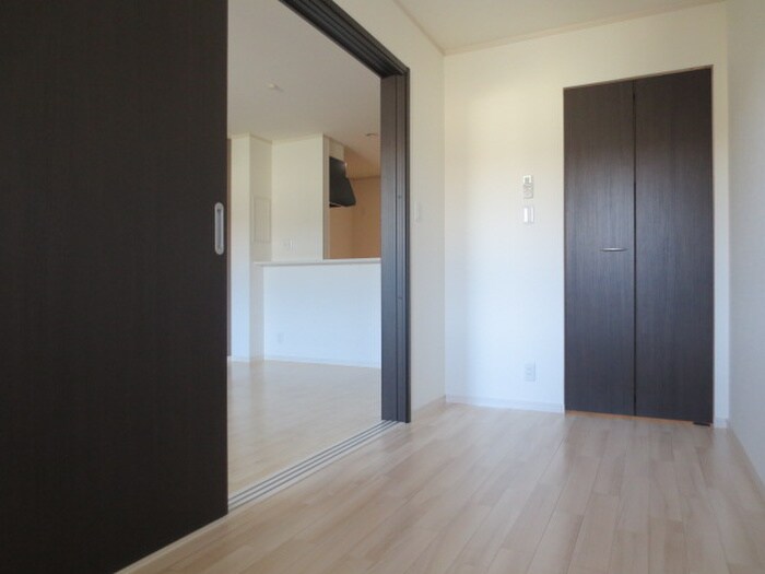 物件内観写真8　(内観写真)