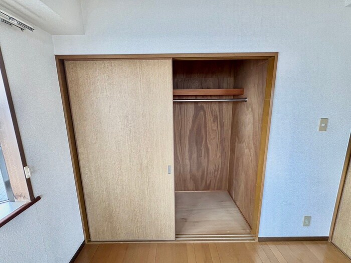 物件内観写真15　(収納)