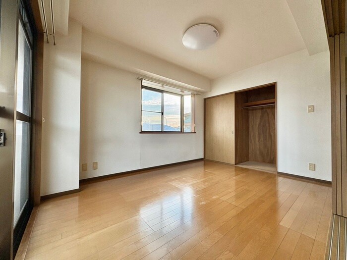 物件内観写真16　(居室)