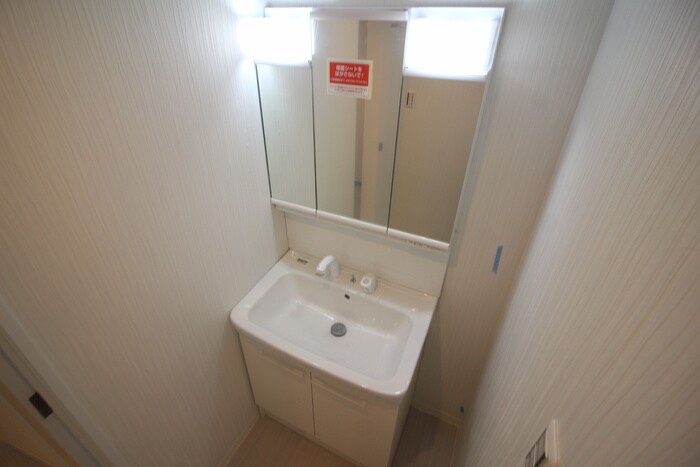 物件内観写真12　(洗面)