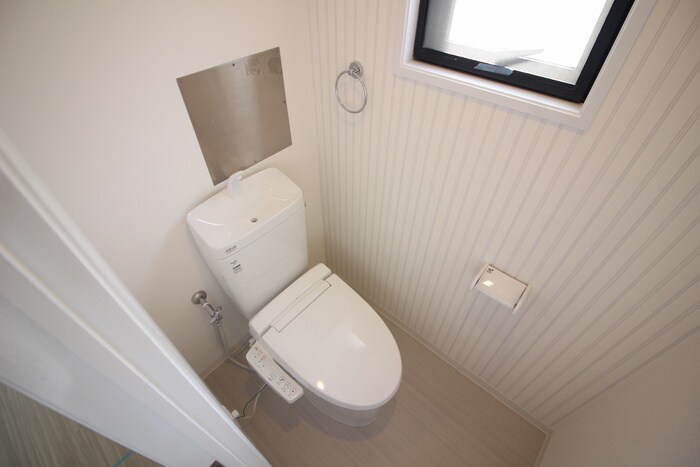 物件内観写真13　(トイレ)