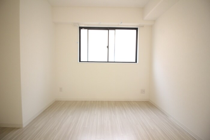 物件内観写真22　(居室)