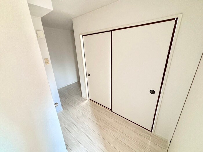 物件内観写真19　(居室)