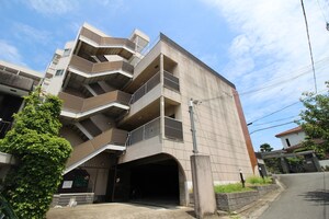 ハイネ忍ヶ丘外観写真
