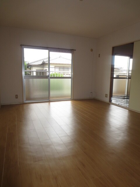 物件内観写真7　(居室)