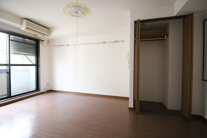 物件内観写真18　(居室)