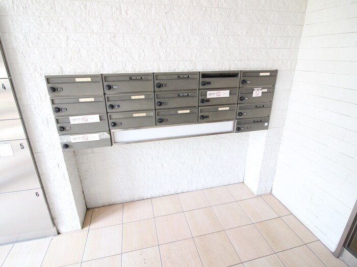 物件外観写真6　(建物設備)