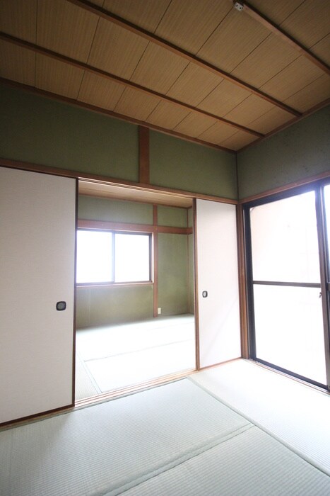 物件内観写真18　(居室)