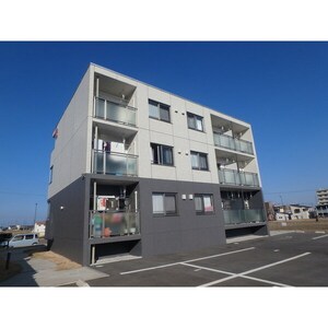 クローバー外観写真