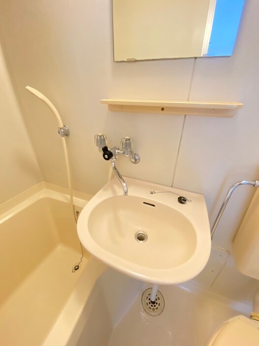 物件内観写真13　(洗面)