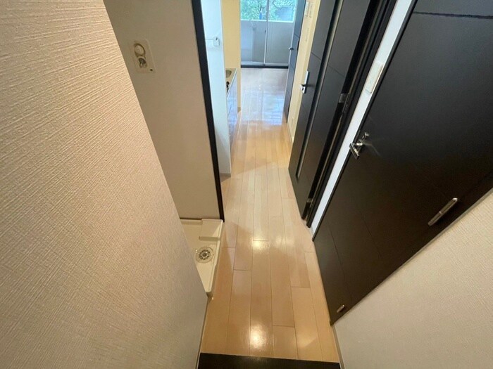 物件内観写真19　(廊下)