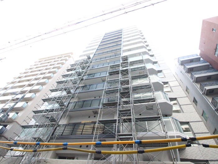 物件外観写真3　(建築中)