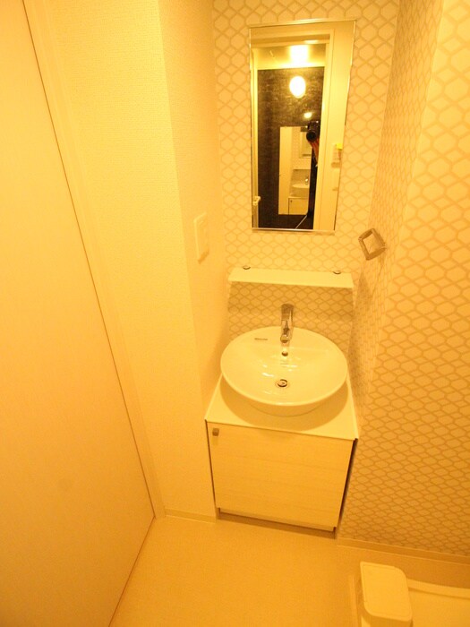 物件内観写真7　(洗面)