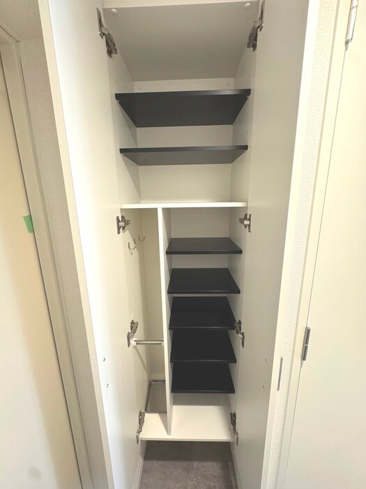 物件内観写真18　(靴箱)
