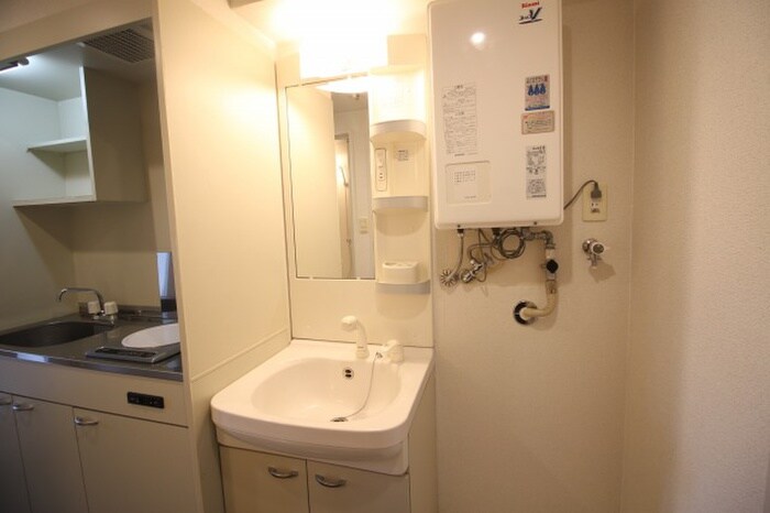 物件内観写真12　(洗面)