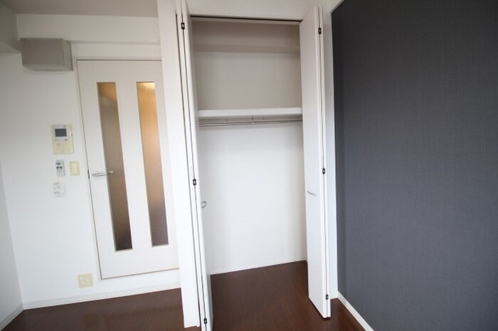 物件内観写真13　(収納)