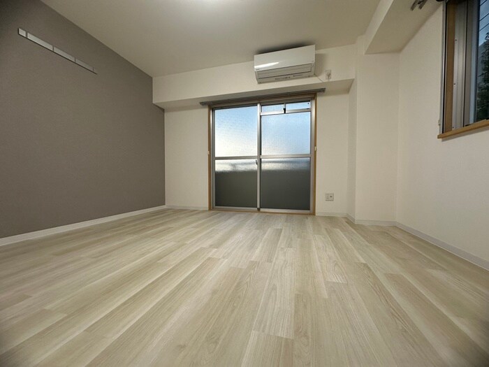 物件内観写真12　(居室)