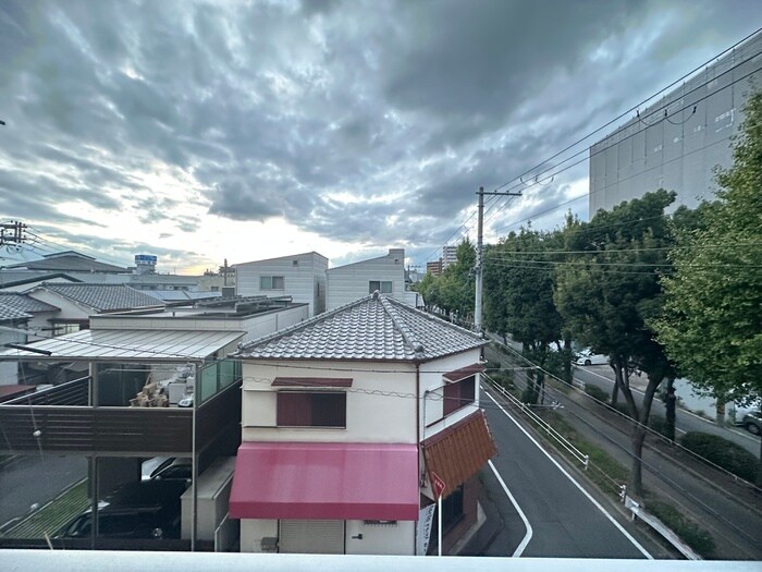 物件内観写真19　(室内からの展望)