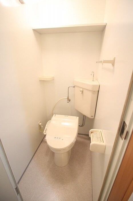 物件内観写真10　(トイレ)