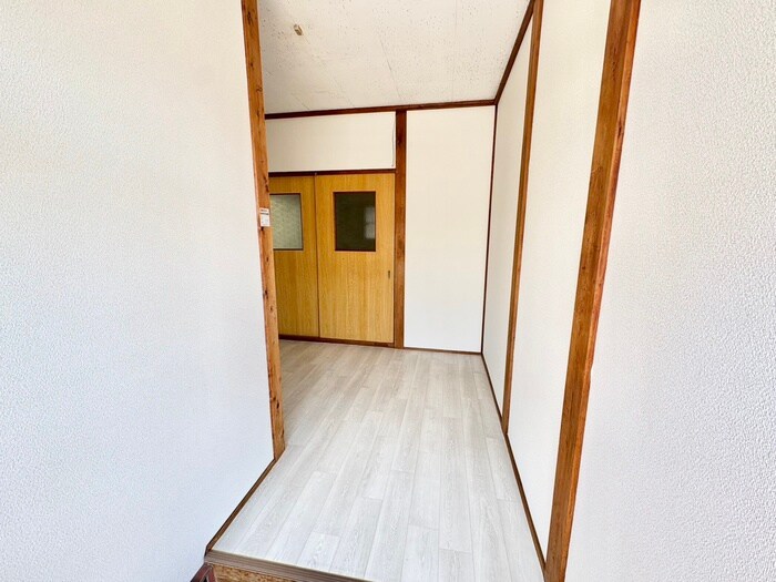 物件内観写真21　(廊下)
