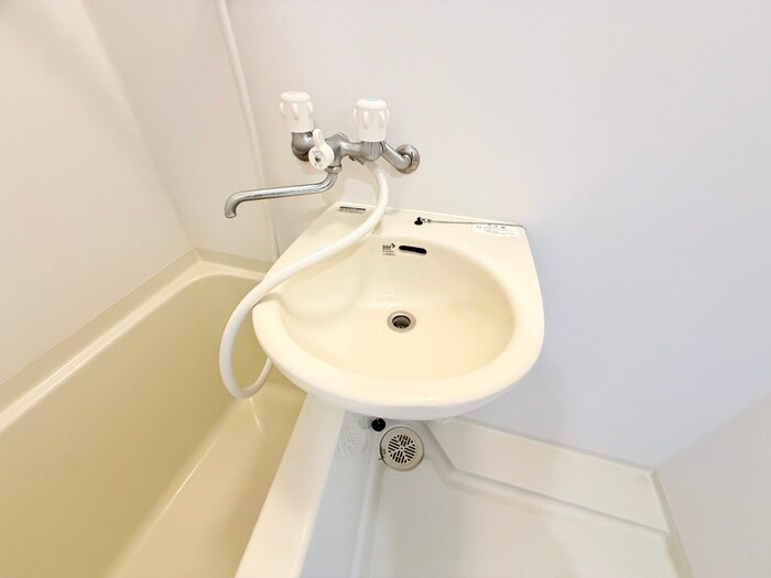 物件内観写真11　(洗面)