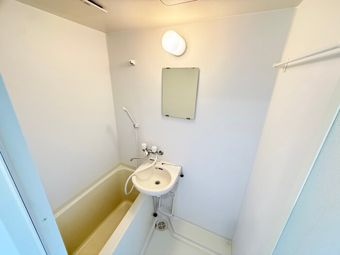 物件内観写真12　(バス／シャワールーム等)