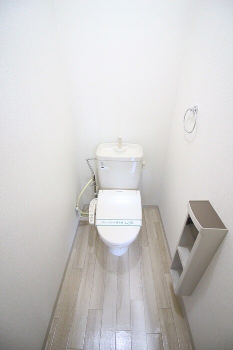 物件内観写真11　(トイレ)