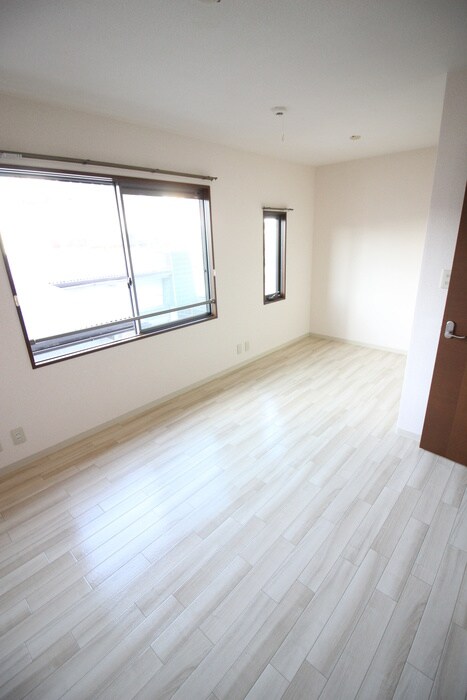 物件内観写真18　(居室)