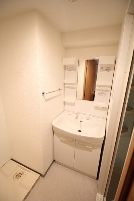 物件内観写真12　(洗面)