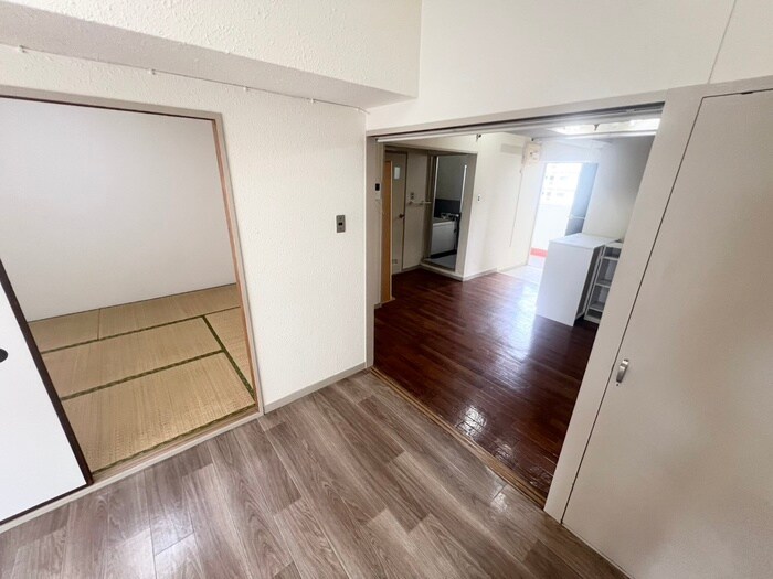 物件内観写真11　(居室)