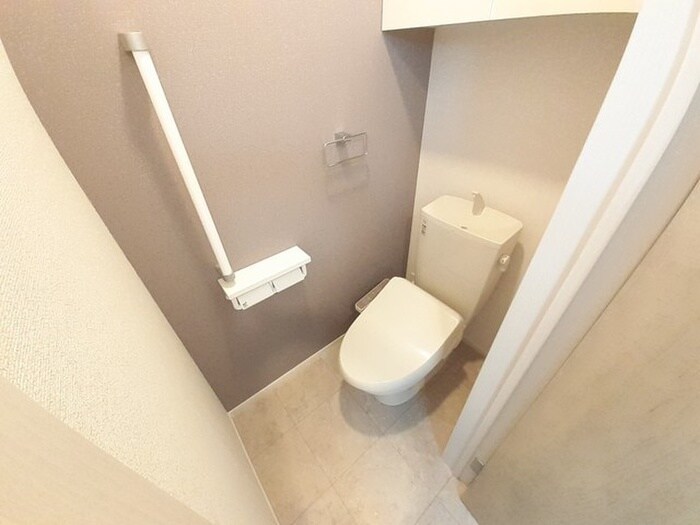 物件内観写真13　(トイレ)