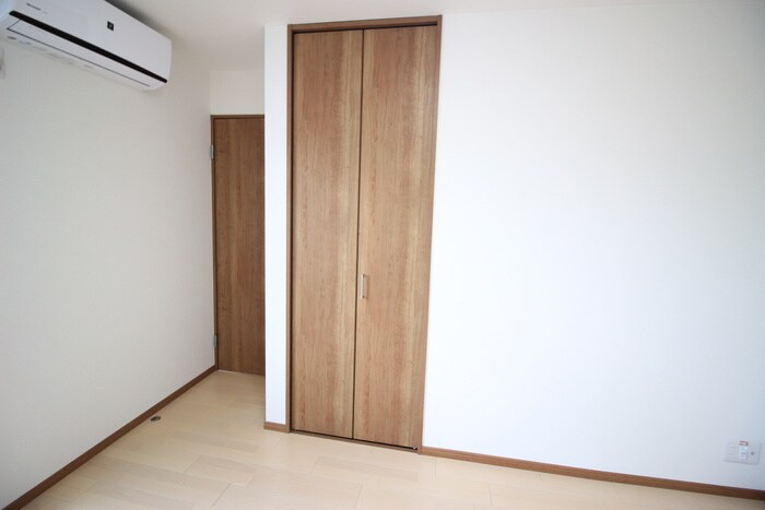 物件内観写真10　(収納)