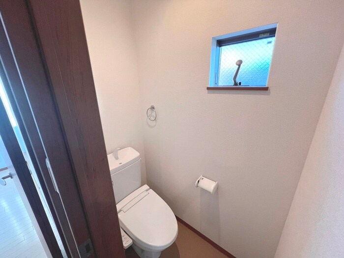 物件内観写真10　(トイレ)