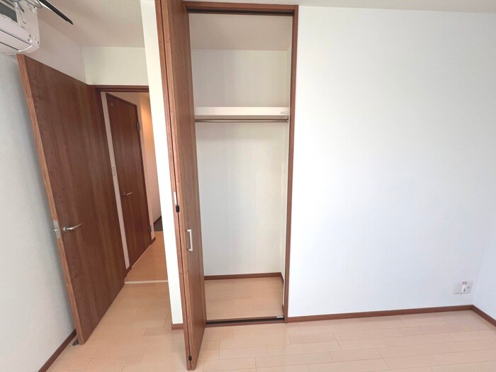 物件内観写真13　(収納)