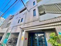 ホワイトチムニ－の外観写真