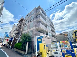 コォンパーニュ・マルミ外観写真